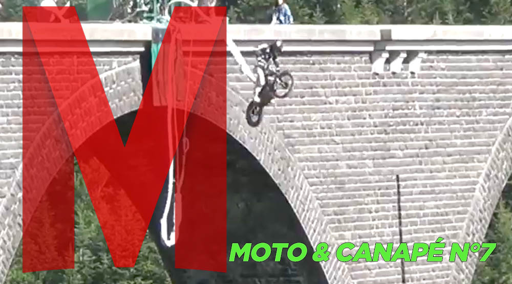 Moto sur canapé : notre sélection vidéo (n°7)